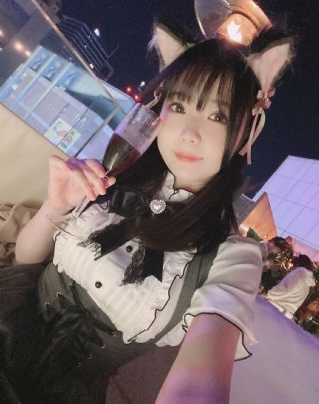 年轻妻子的朋友