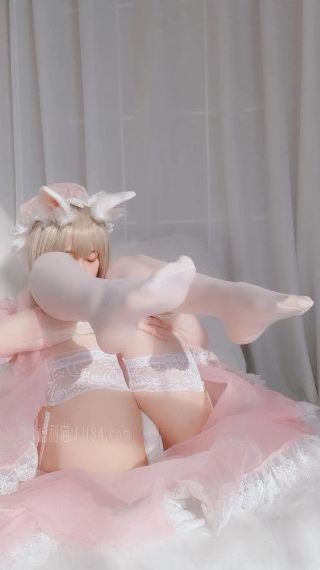 蜜蜂成熟时