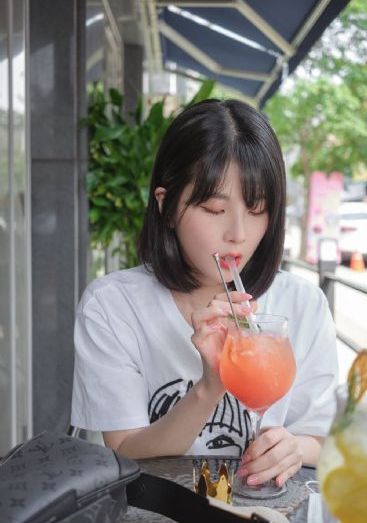 《谁是凶手》在线观看