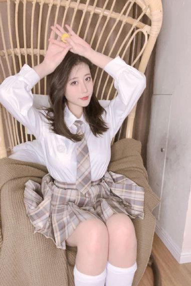 目迷五色