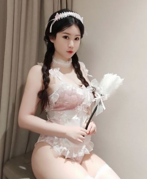 新任女教师在线